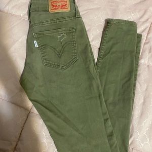 Levi’s green jeans